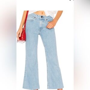 Rag & bone collection Justine jeans
NWT $265.00